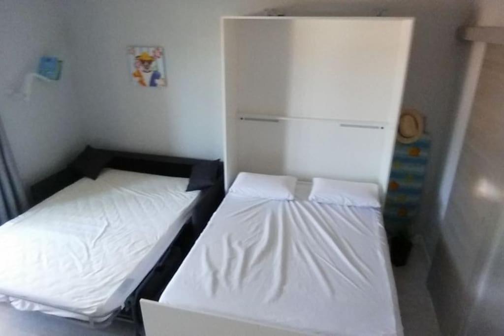 Studio 150M De La Plage La Seyne-sur-Mer Ngoại thất bức ảnh